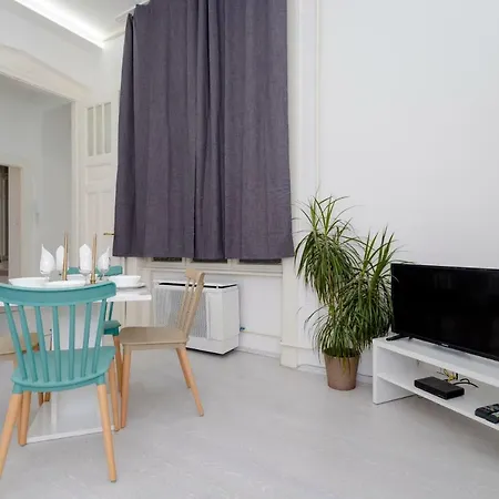 公寓 Boutique Jokai - In The Center *